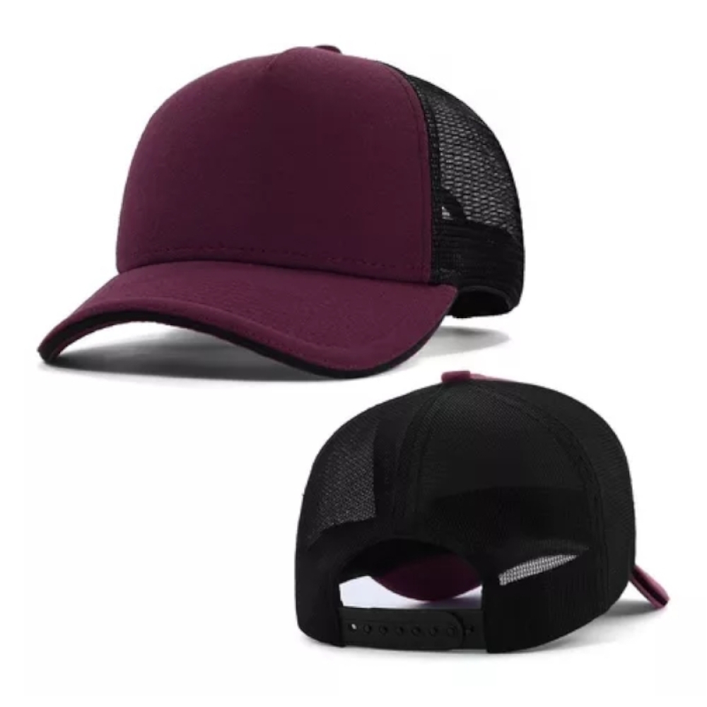 Boné em tecido Brim